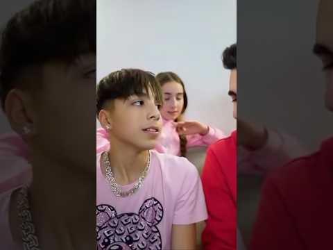 Amoo yo se q abril y iker tienen algo porq hacen muchos vídeos juntos 😍🥰 thumbnail