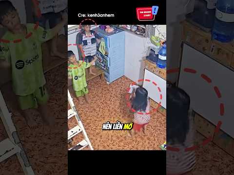Check cam xem các con ở nhà thì phát hiện: ? #shorts thumbnail