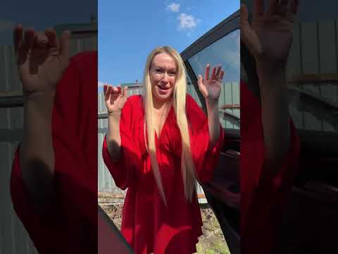 What's happening with the car?! ? thumbnail