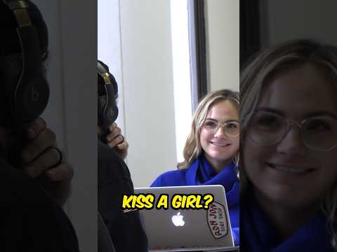 I Think She Wanted A Kiss ? thumbnail