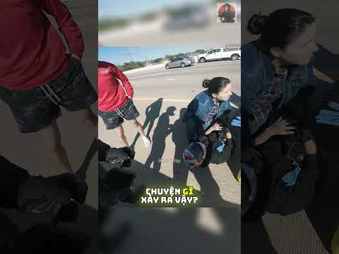 Biker bỏ lại bạn mình sau khi gặp tai nạn! @Drew2.smoove #shorts thumbnail
