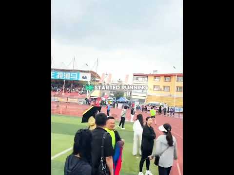 Athlete Dad Leaves Every Parent Behind 🏃‍♂️😱 thumbnail