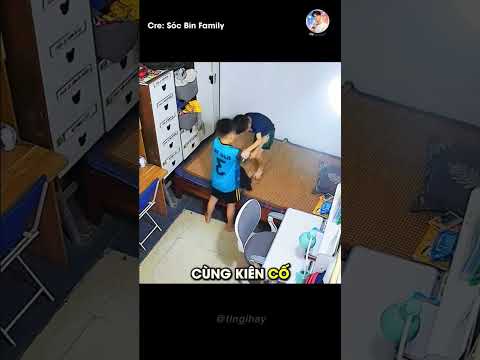 Tranh thủ làm lớp phòng thủ trước lúc mẹ về =)) 😆 #shorts thumbnail