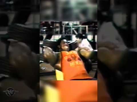 Heavy Dumbbell Incline Curls In An Oldschool Arm Workout thumbnail