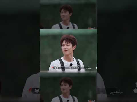 郑恺说一热身就out #奔跑吧14 thumbnail