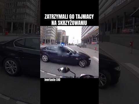 Motocyklista dostał ogromny mandat od policji #shorts #foryou #duet #motorcycle #trending #viral thumbnail