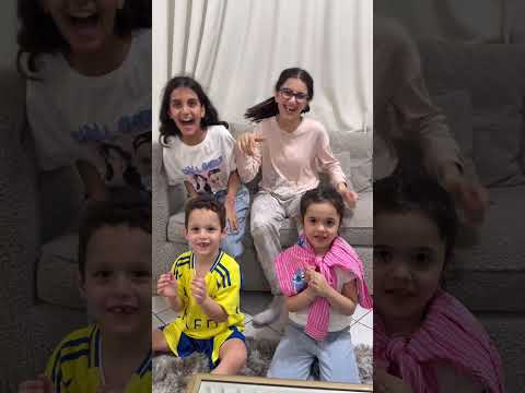 تحدي التصفيق #explore #song #kids thumbnail