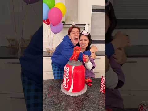 I Forgot about my GFs Birthday 😱🎂 thumbnail