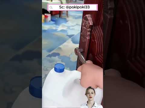 🛵 Xe hết xăng và chú tốt bụng #shorts thumbnail