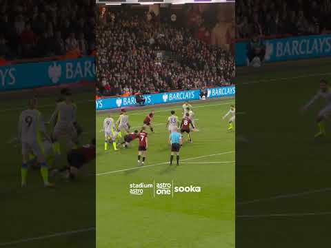 HE DID IT AGAIN ? Haaland saves City… but the title race might be over ?? #AstroPL thumbnail