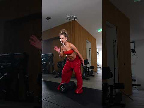 one of my fav squat variations for the GLUTES thumbnail