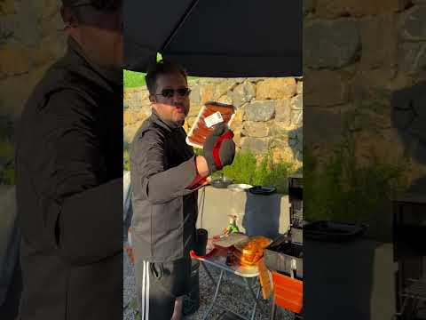 İyi Mangal Alıp Eti Kitleyen Adam 😎 #komedi #mangal thumbnail
