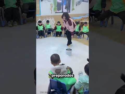 La Profesora Hizo En El Aula Una Nube 😲☁️ thumbnail