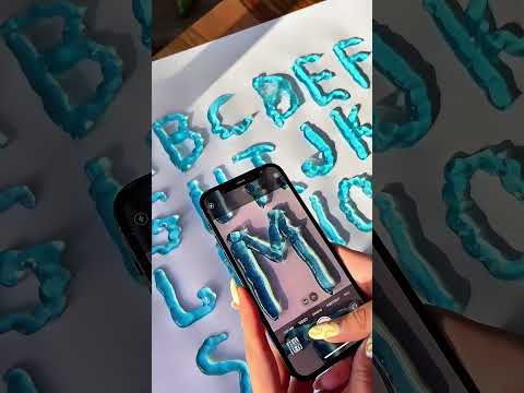 He creado una fuente con gel para el pelo #diy #font #creative thumbnail