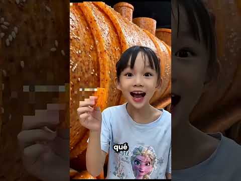 Esta Niña Subió Al Tren De Pollo 😱🍗🚂 thumbnail