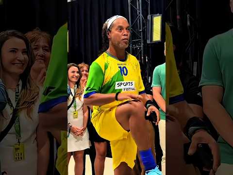 Ronaldinho 45 Years Old Skills 🔥😱 thumbnail