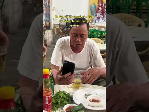 Ớt cay tao ăn cả quả còn được có tý mù tạt ăn thua gì 😂 #haihuoc #giaitri #shorts thumbnail