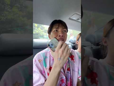 ตำรวจเค้ามาจับกะเทย thumbnail