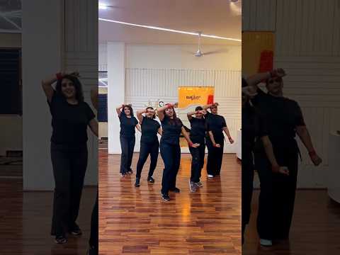 ?‍♂️?‍♂️ #bangles ⭕ #dance #sanjurathod #ishamalviya #marathi thumbnail