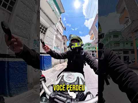 Motociclista Tentou Conquistar Ela E Se Surpreendeu. thumbnail