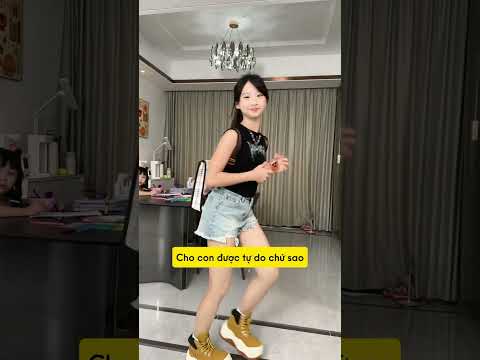 Phản ứng của bố, khi con gái ra ngoài chơi #nuoicon #bovacon #daycon thumbnail