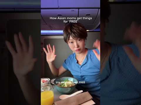How Asian moms get things for ✨FREE✨ #cathaypacific thumbnail