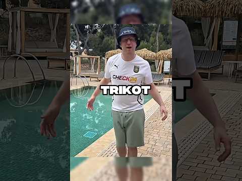 Man kann bei Check24 wieder ein WM Trikot bekommen thumbnail