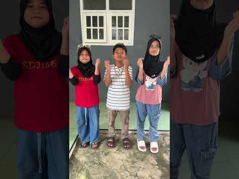 TREND DANCE TERSULIT 2026😁🙈🙏 #comedy #hiburansegar #funny #shorts #humor thumbnail
