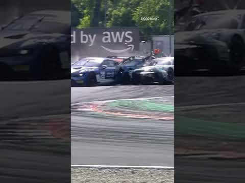 Wat een KLAPPER! 💥 #ZiggoSport #GTWorldChallenge #GT3 #GTWorld thumbnail