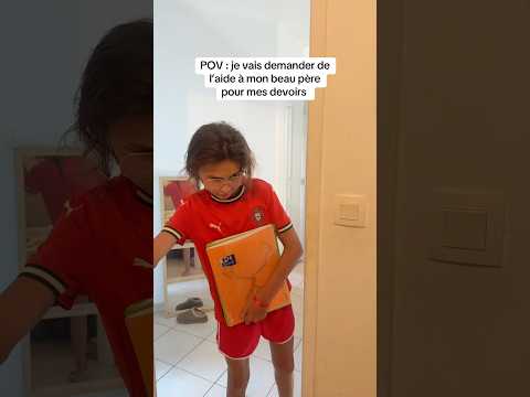 LES DEVOIRS TROP GALÈRE #shortvideo #humour #short thumbnail