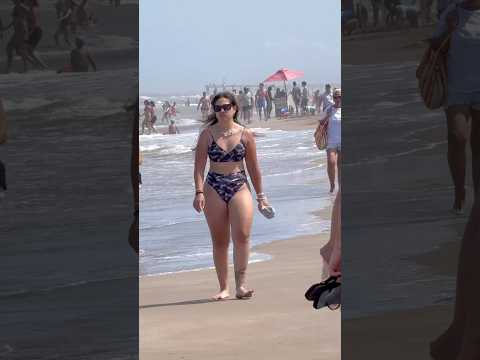 🇦🇷 Pinamar Beach A Windy Day thumbnail