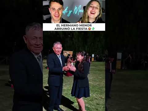 Padres celebran que ya no pagarán matrículas pero olvidaron un pequeño detalle thumbnail