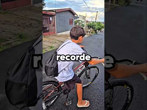 DESAFIEI O MAIS BRABO DO GRAU ?? #bike #bici #bycicle #graudebike #bikelife #stuntbike #cycle #244 thumbnail