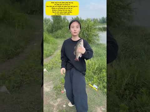 Khoảnh khắc tạm biệt đầy nước mắt thumbnail