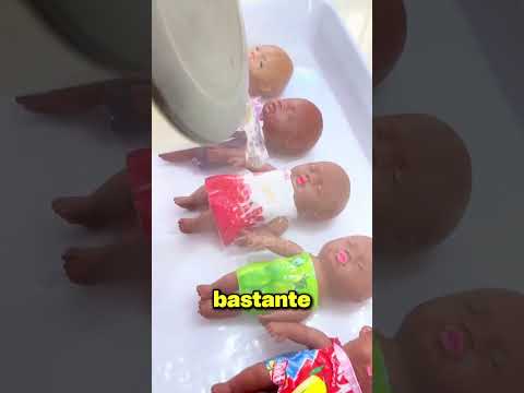 Probó Diferentes Colores en los Vestidos… y Solo Uno Le Convenció de Verdad ? thumbnail