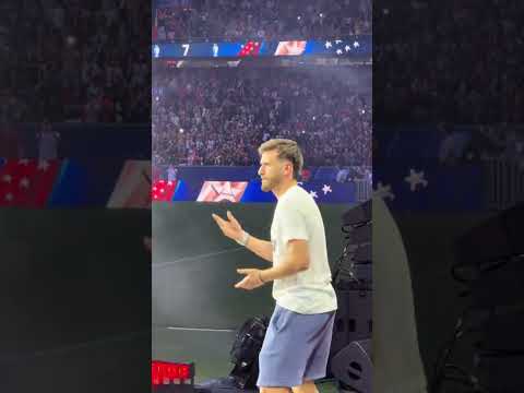 Kvaratskhelia fait un 6-7 pour son entrée au Parc des Princes thumbnail