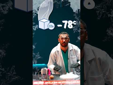 جربت اسوي قنبلة دخانيه بأستخدام الثلج الجاف!!💣🧊 thumbnail