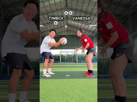 REACTION BALL CHALLENGE BARENG PACAR.. SIAPA LEBIH CEPAT?⚽️🤣 thumbnail