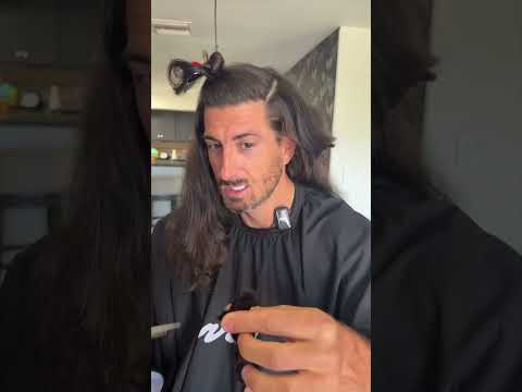 ￼growing my hair for three years and today, I decided to chop it all off. @insta360 X5 #insta360 thumbnail