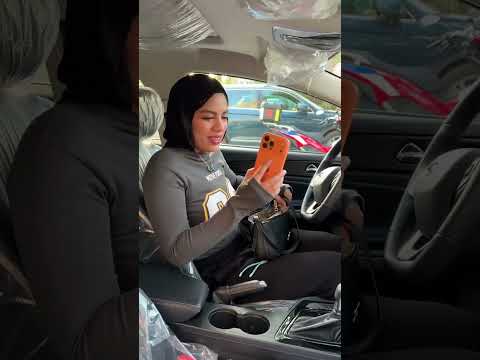 شوفو الشاب عمل ايه مع البنت الجزء 1 ?#اكسبلور #comedy #ضحك #duet #funny thumbnail