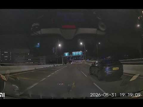 車CAM直擊 - 你係咪全車所有燈壞晒？唔開燈唔打燈車又唔睇 VE9438 thumbnail