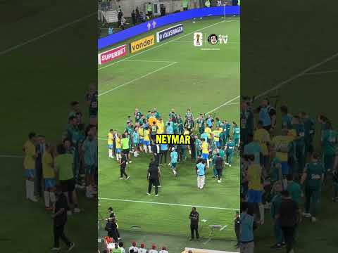 Os jogadores da seleção tiraram a última foto no Maracanã antes de embarcarem para a Copa do Mundo🇧🇷 thumbnail