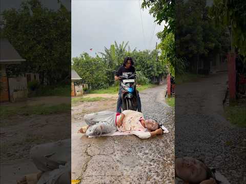 Gombel Tidur Di Jalan thumbnail