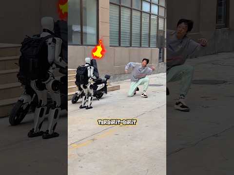 Robot Imut Ini Sok Kuat Narik Mobil ? Endingnya Zonk. thumbnail