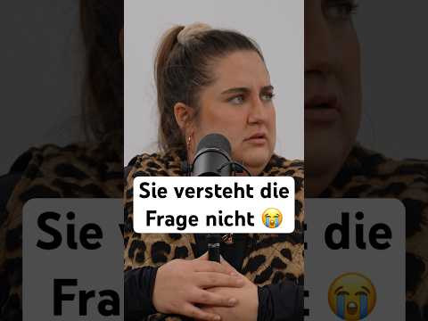 Sandra checkt die Frage nicht 🪦💀⚰️ thumbnail