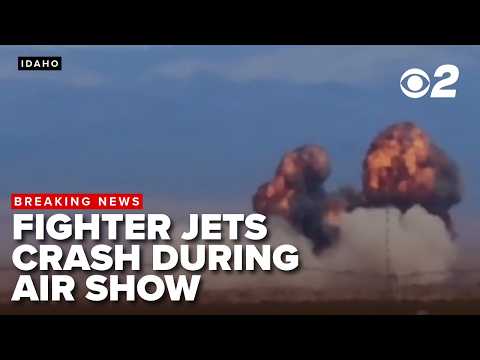 Two EA-18 fighter jets crash in mid-air near Mountain Home, Idaho; Pilots safely ejected thumbnail