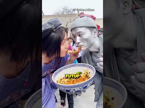Babasının Şovunu Yanlışlıkla Mahvetti.. ❗? (Credit: YinRenAShao/YT) thumbnail