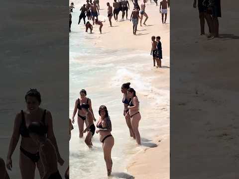 ?? Ipanema Beach A Colorful Day thumbnail