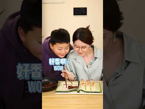 There is not only knowledge in the book, but also wax gourd. #Shorts | Ms Yeah thumbnail