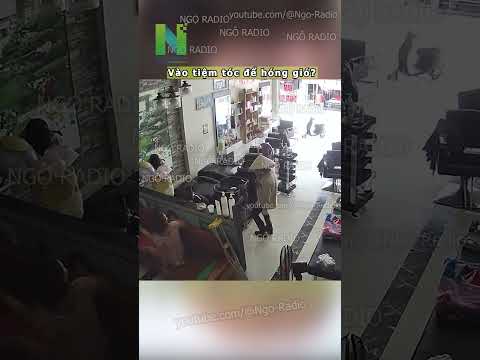 Vào tiệm tóc để hóng gió thumbnail